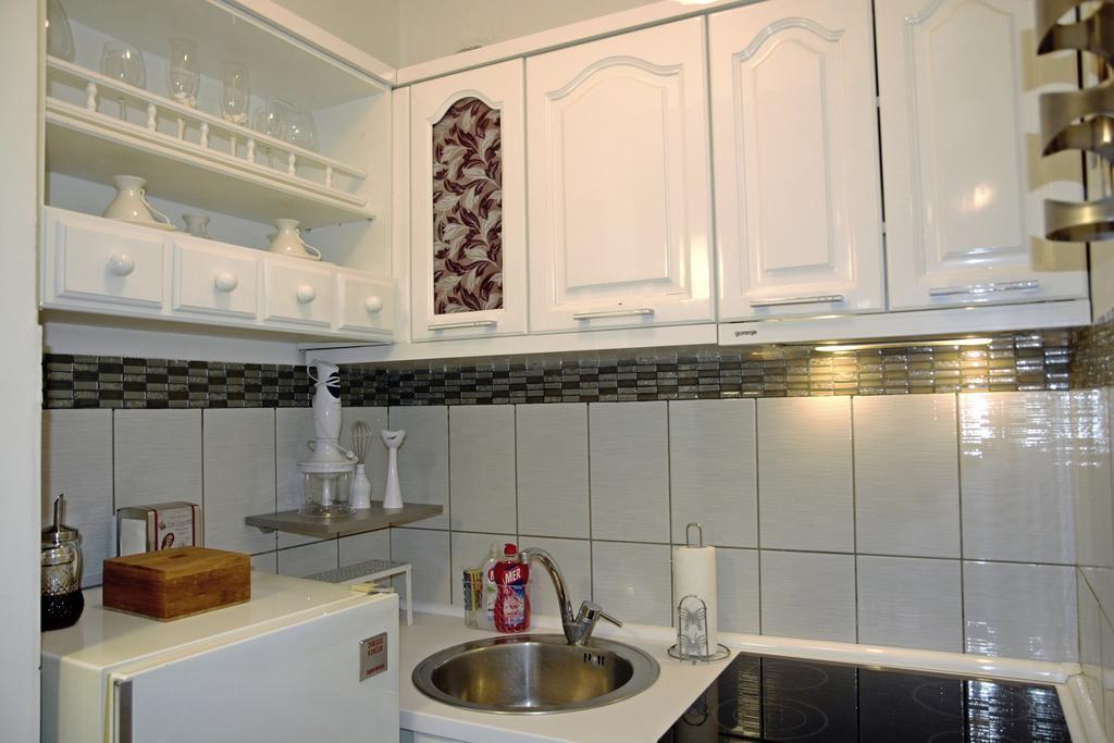 Trident Apartments Ni Dış mekan fotoğraf